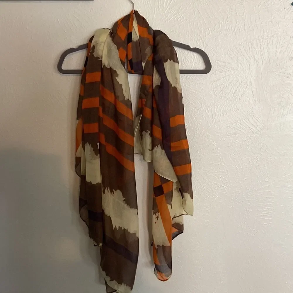 Scarf 100% viscose NWOT large size